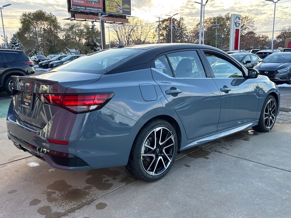New 2025 Nissan Sentra SR w/ SR Premium Package image 10