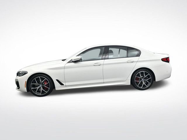 Used 2023 BMW 530i xDrive w/ M Sport Package image 9