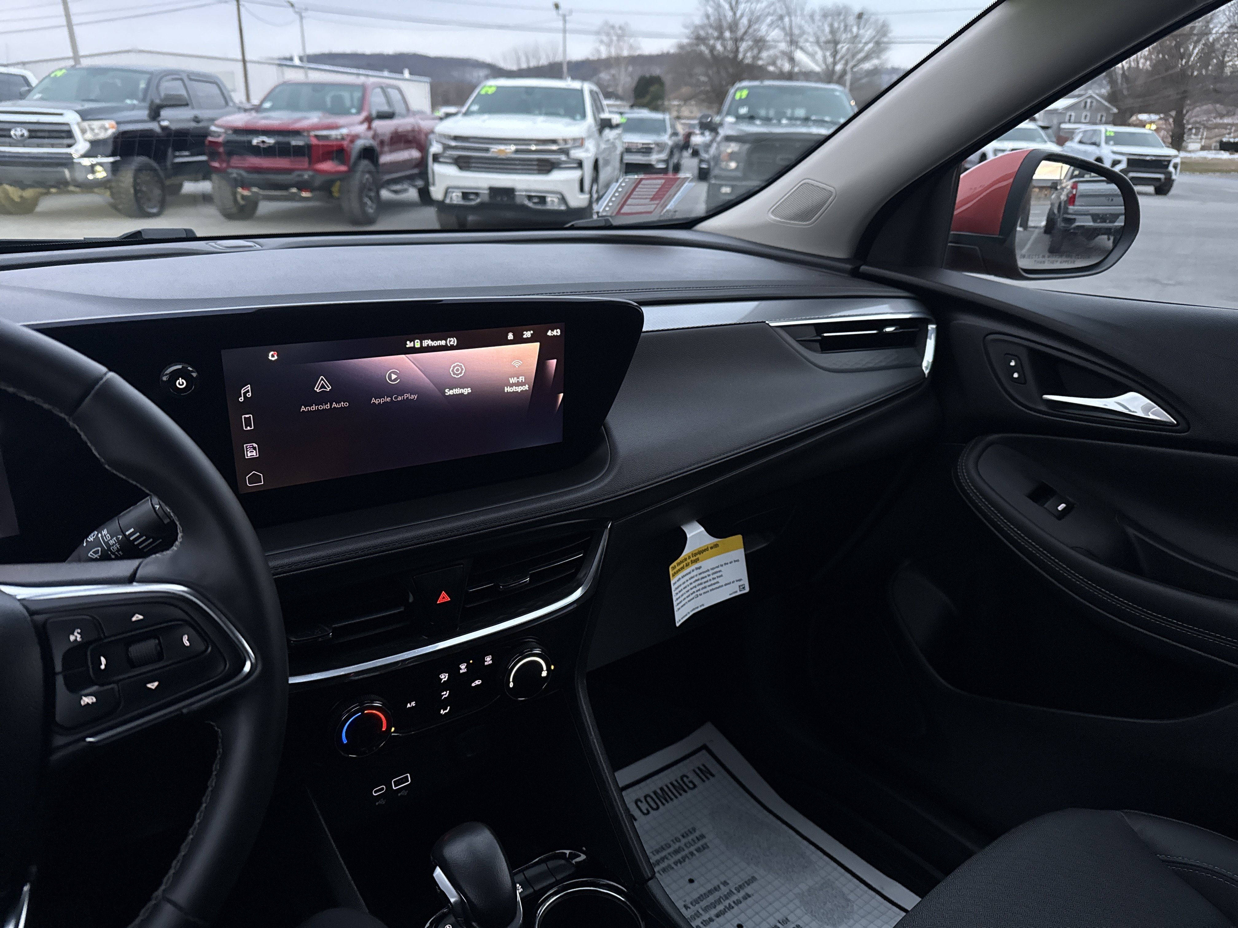 Used 2024 Buick Encore GX Preferred image 4