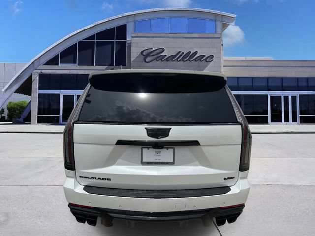 Used 2025 Cadillac Escalade V AWD/4WD image 5