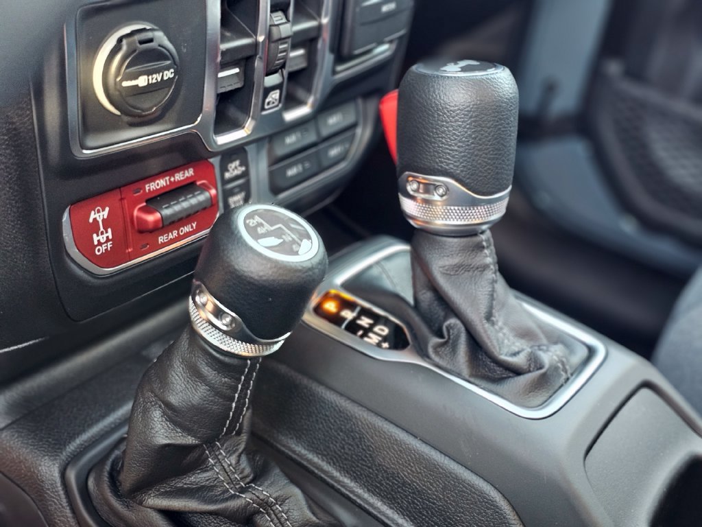 New 2026 Jeep Wrangler Unlimited Rubicon AWD/4WD image 15