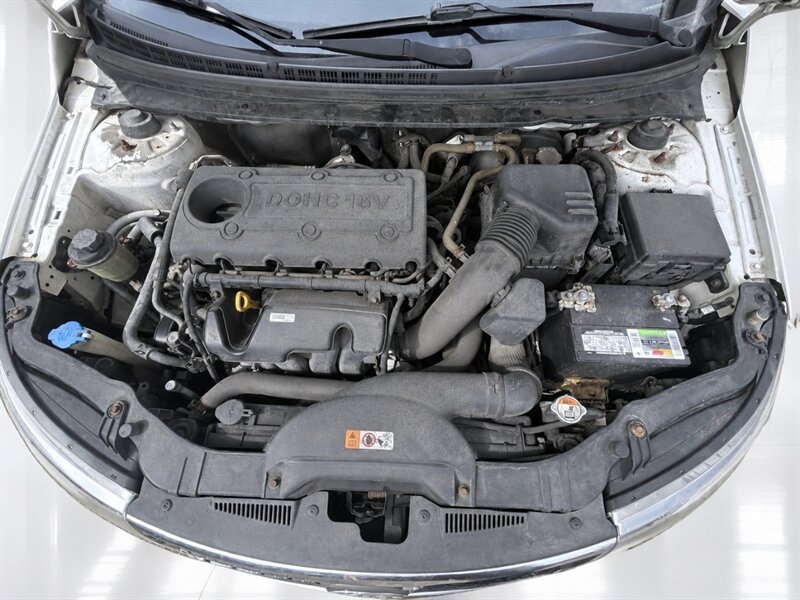 Used 2013 Kia Forte EX FWD image 16