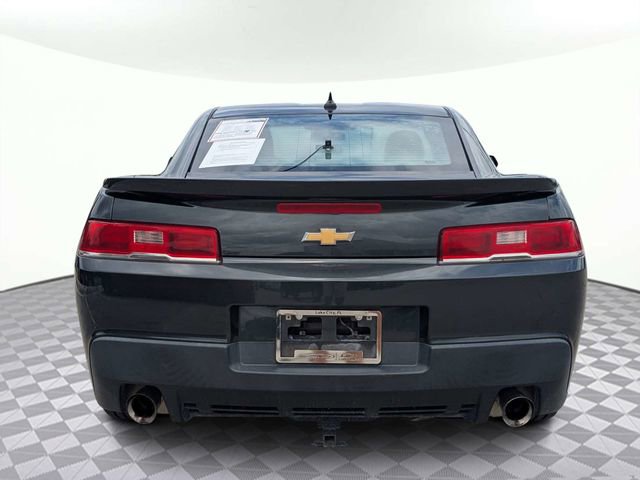 Used 2015 Chevrolet Camaro LS RWD image 5