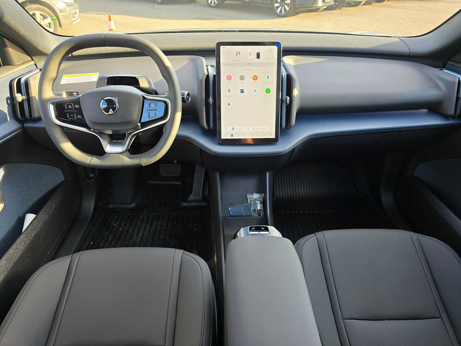 New 2026 Volvo EX30 Cross Country Ultra w/ Protection Package Premier AWD/4WD image 18