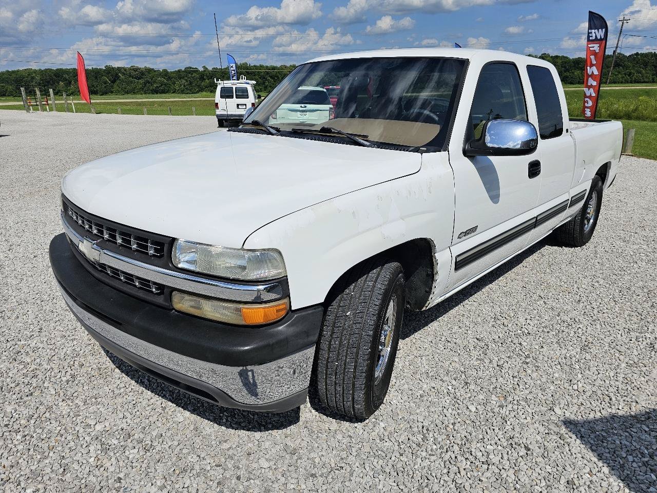 Used 2000 Chevrolet Silverado 1500 LS RWD image 5