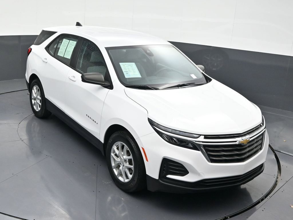 Used 2022 Chevrolet Equinox LS image 25