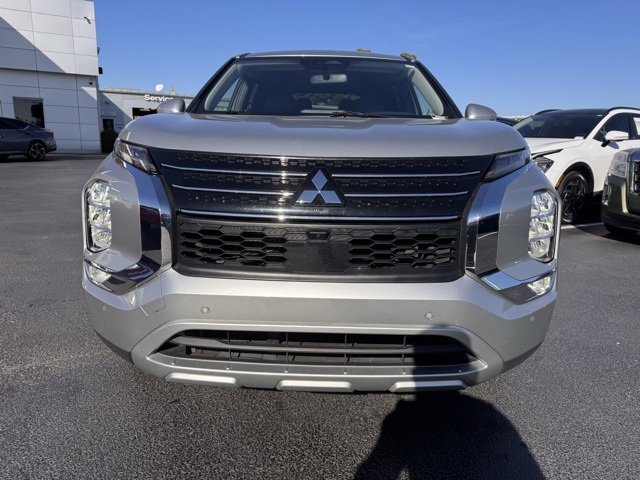 Used 2024 Mitsubishi Outlander SE image 8