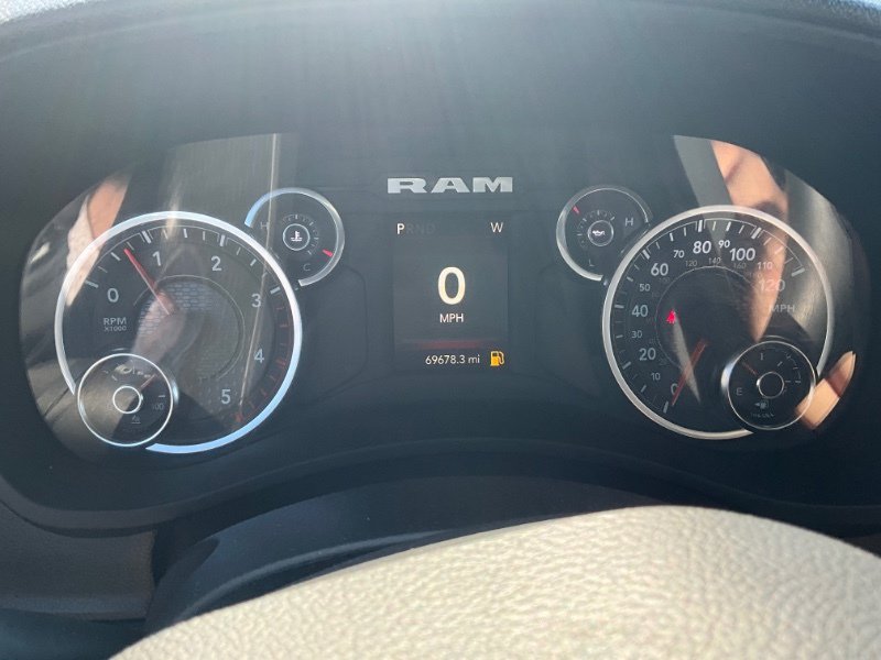 Used 2024 RAM 3500 Tradesman w/ Chrome Appearance Group AWD/4WD image 14