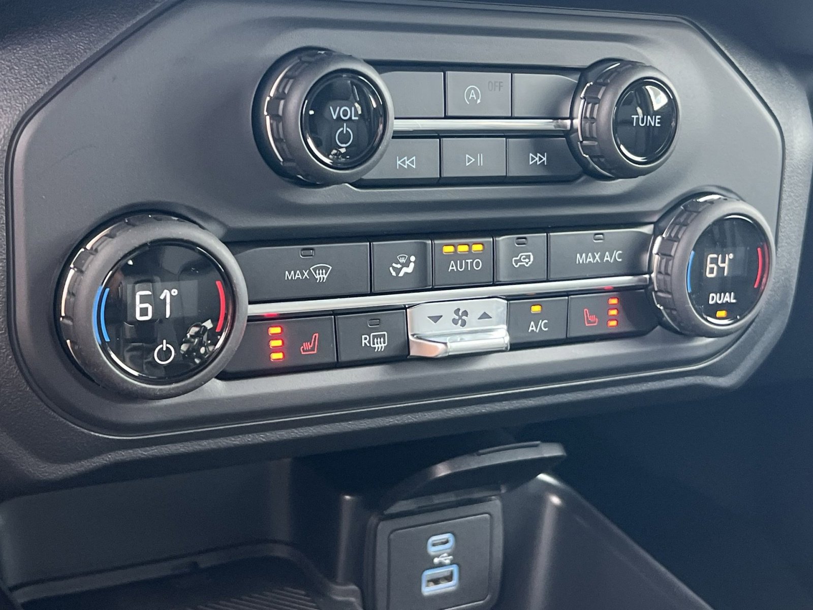 New 2025 Ford Bronco Big Bend image 21