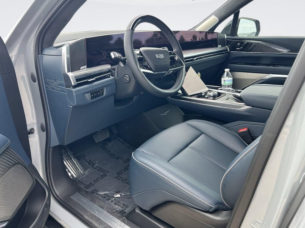 New 2026 Cadillac Escalade IQ Luxury 2 AWD/4WD image 9