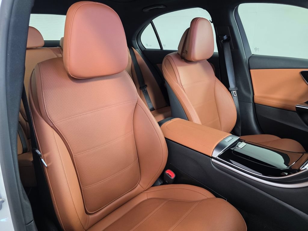 Certified 2025 Mercedes-Benz C 300 Sedan image 27
