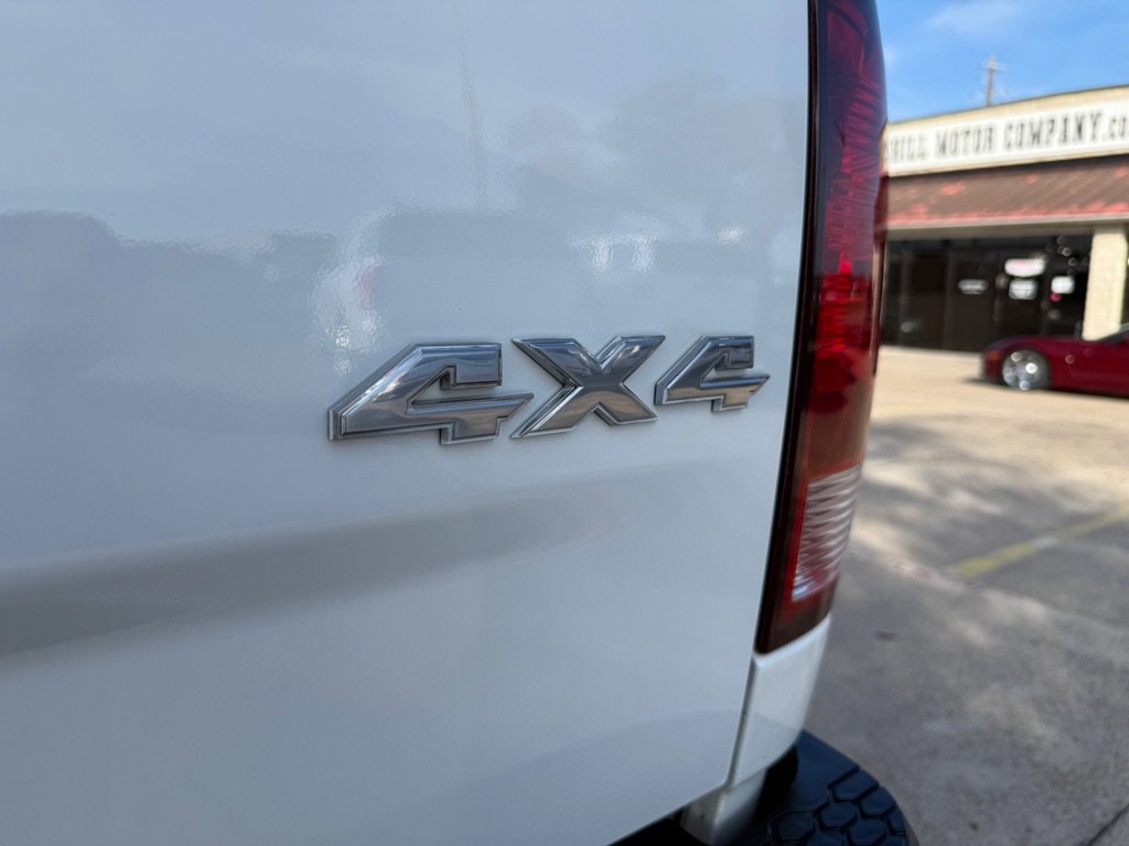 Used 2012 RAM 2500 ST w/ Chrome Appearance Group image 9