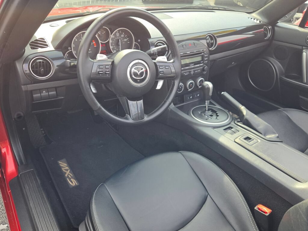 Used 2014 MAZDA MX-5 Miata Grand Touring w/ Premium Package RWD image 19