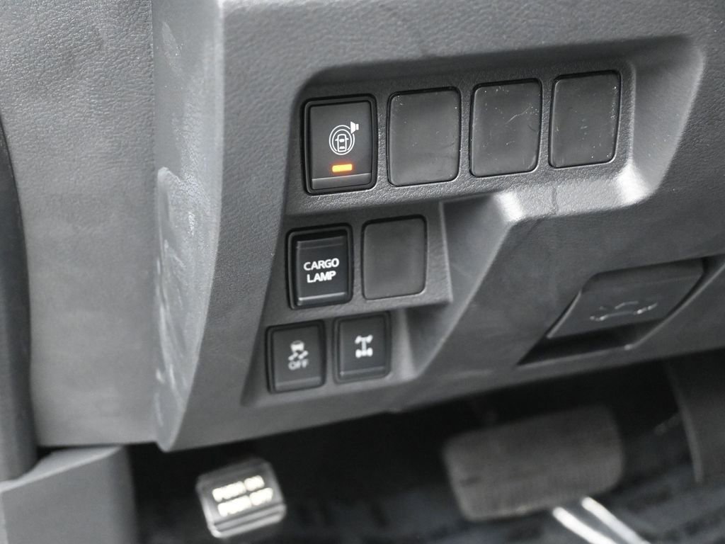 New 2026 Nissan Frontier PRO-4X w/ Tow Package image 13