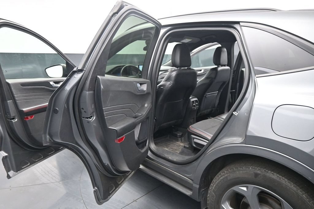 Certified 2023 Ford Escape ST-Line w/ Tech Pack #1 FWD image 19