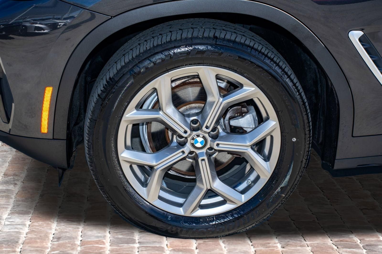 Used 2023 BMW X4 xDrive30i w/ Premium Package image 40