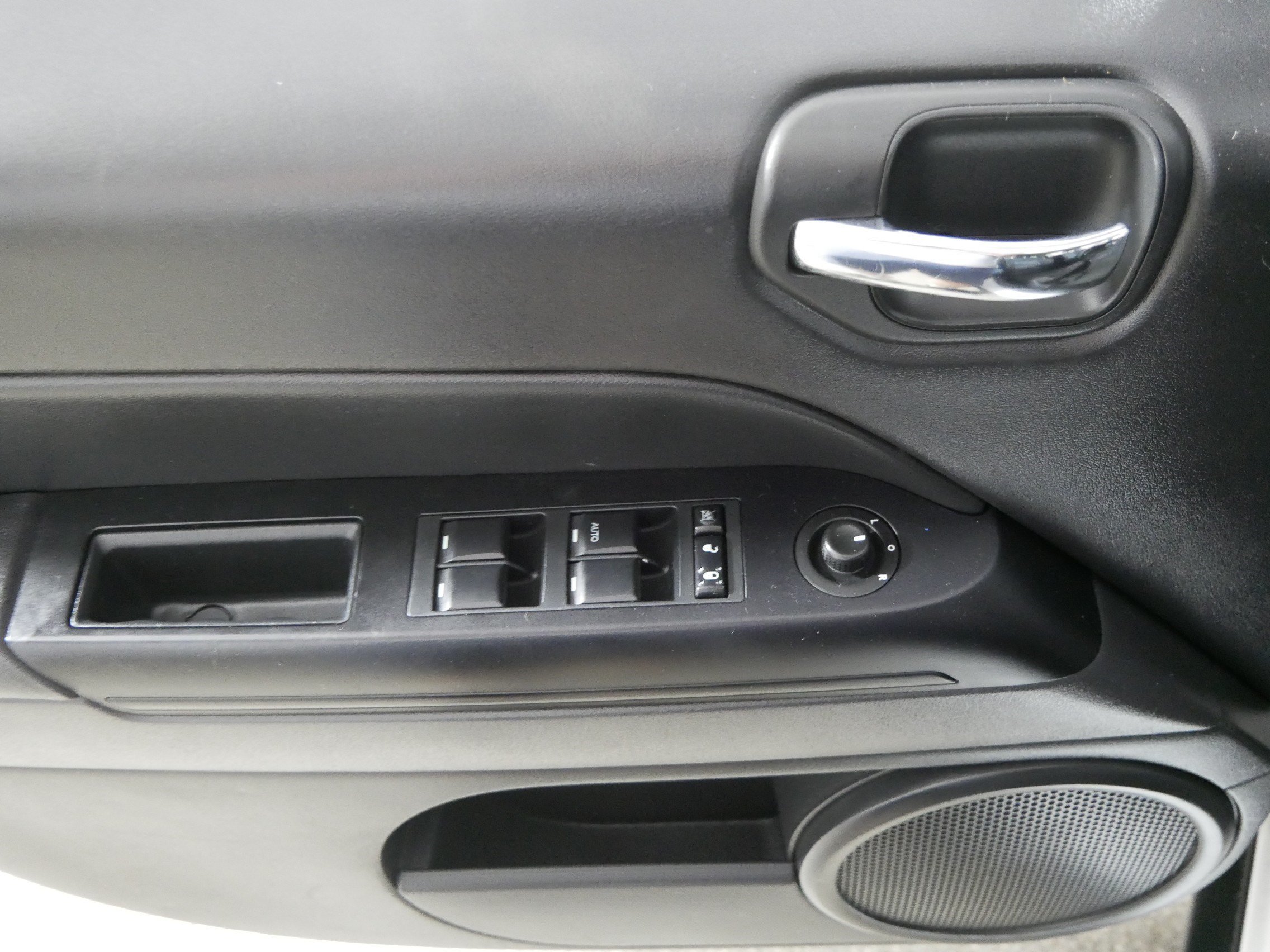 Used 2017 Jeep Compass Sport w/ Power Value Group AWD/4WD image 19