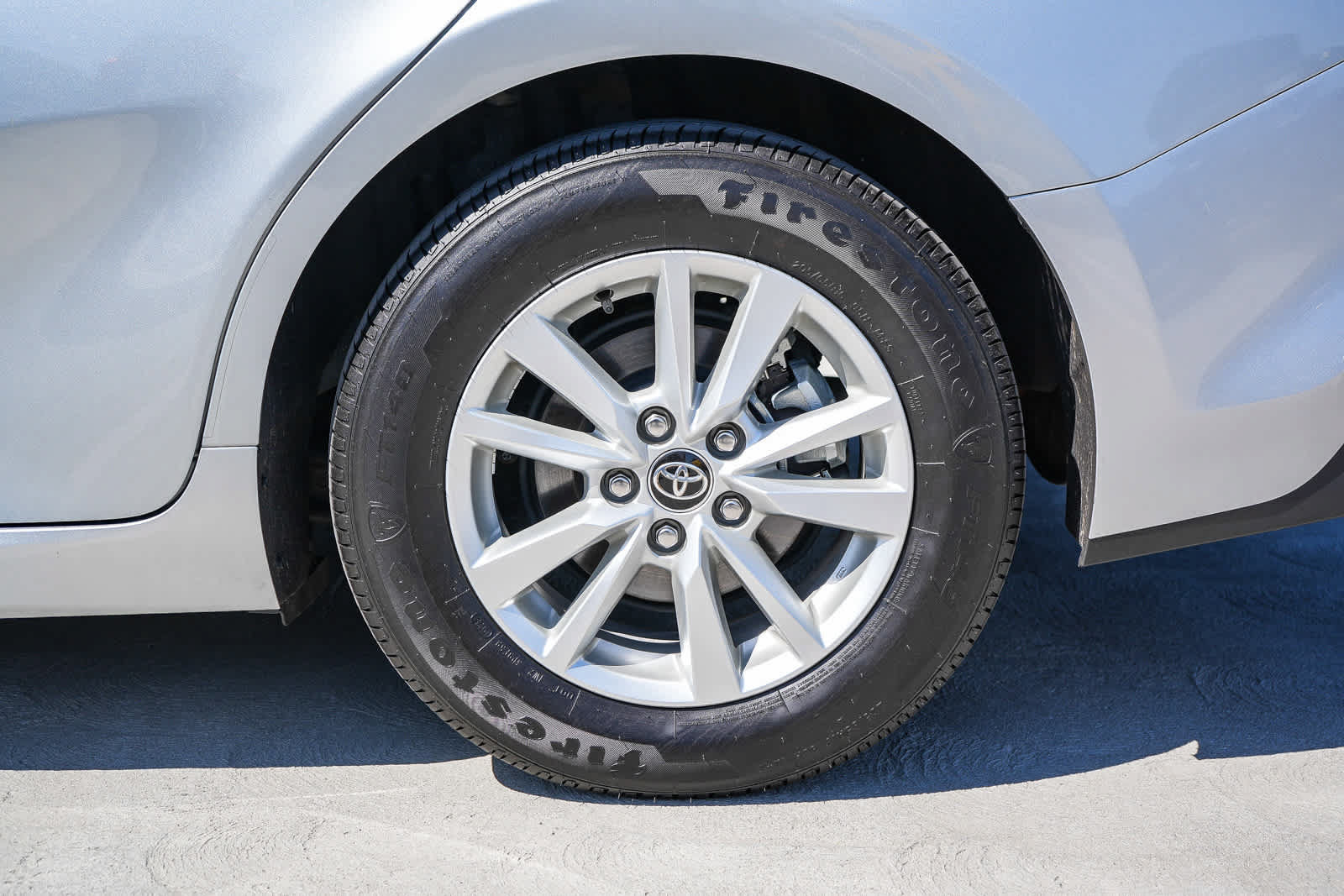 Used 2025 Toyota Camry LE FWD image 10