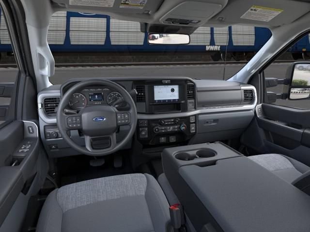 New 2026 Ford F350 XLT AWD/4WD image 9
