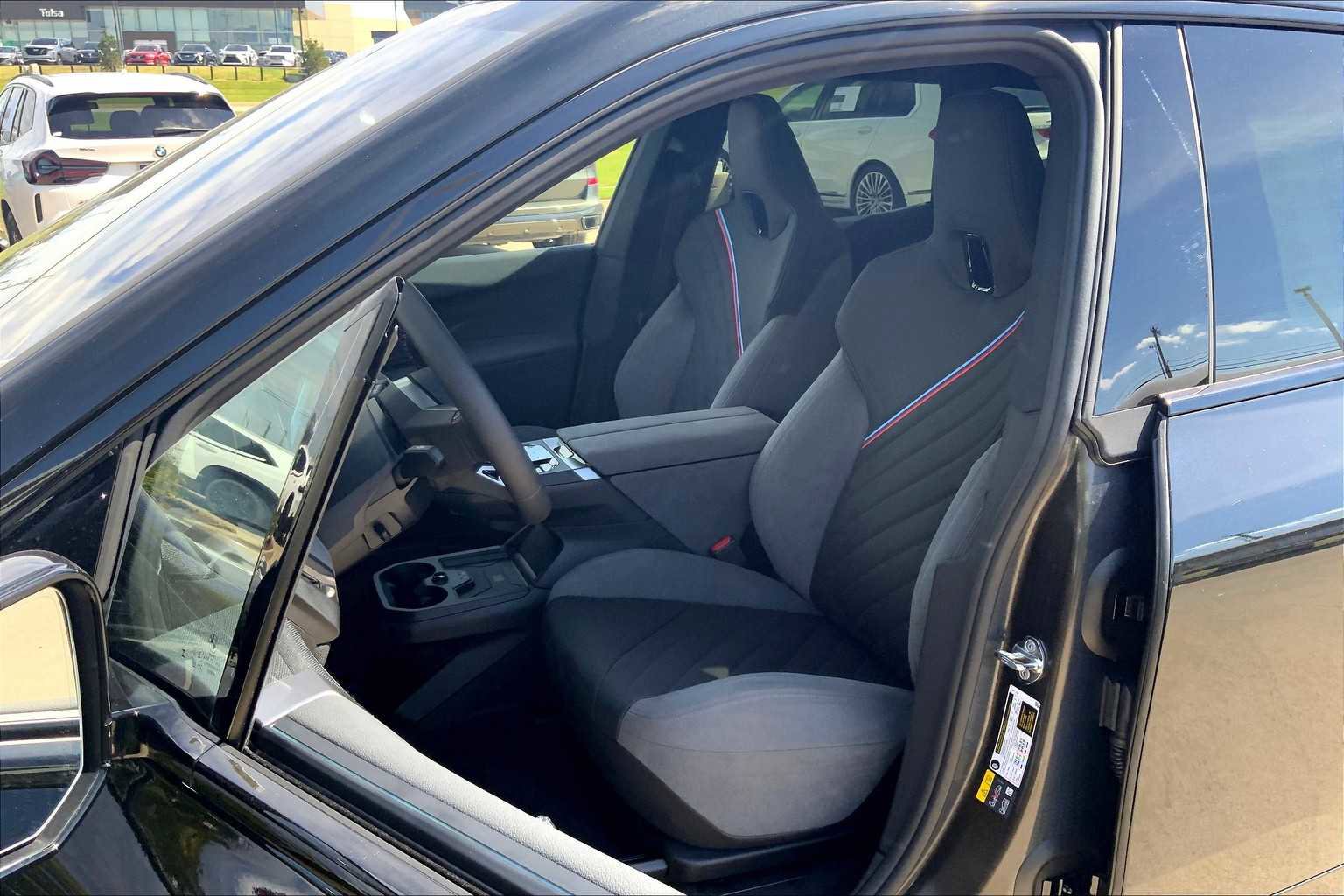 New 2026 BMW iX M70 image 9