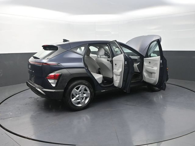 Used 2026 Hyundai Kona SE FWD image 45