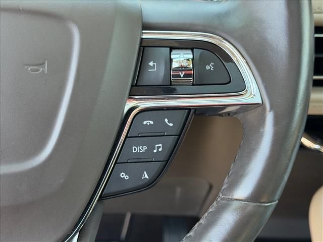 Used 2022 Lincoln Nautilus Reserve w/ Equipment Group 201A AWD/4WD image 20
