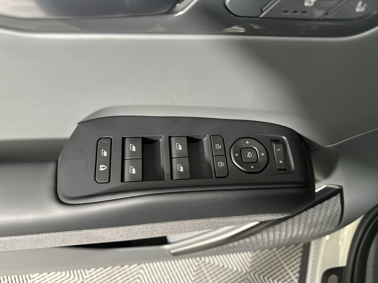 New 2026 Kia EV9 Land AWD/4WD image 3