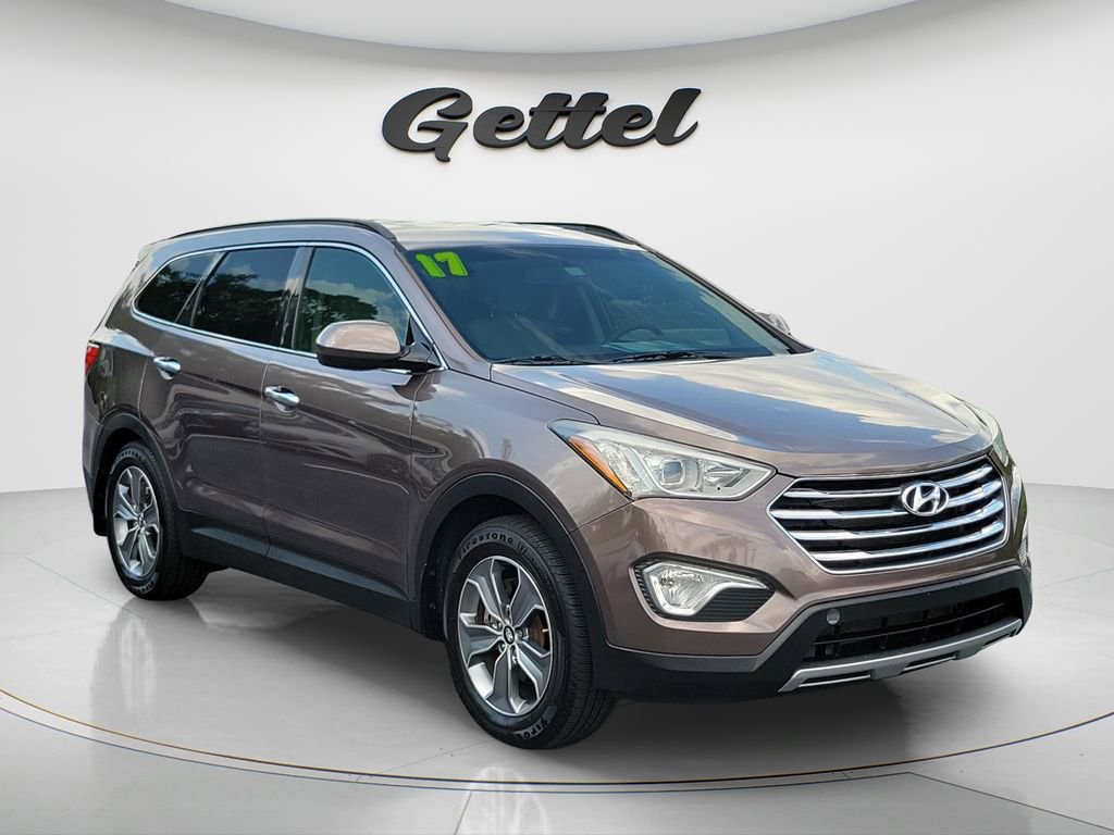 Used 2015 Hyundai Santa Fe GLS FWD image 3