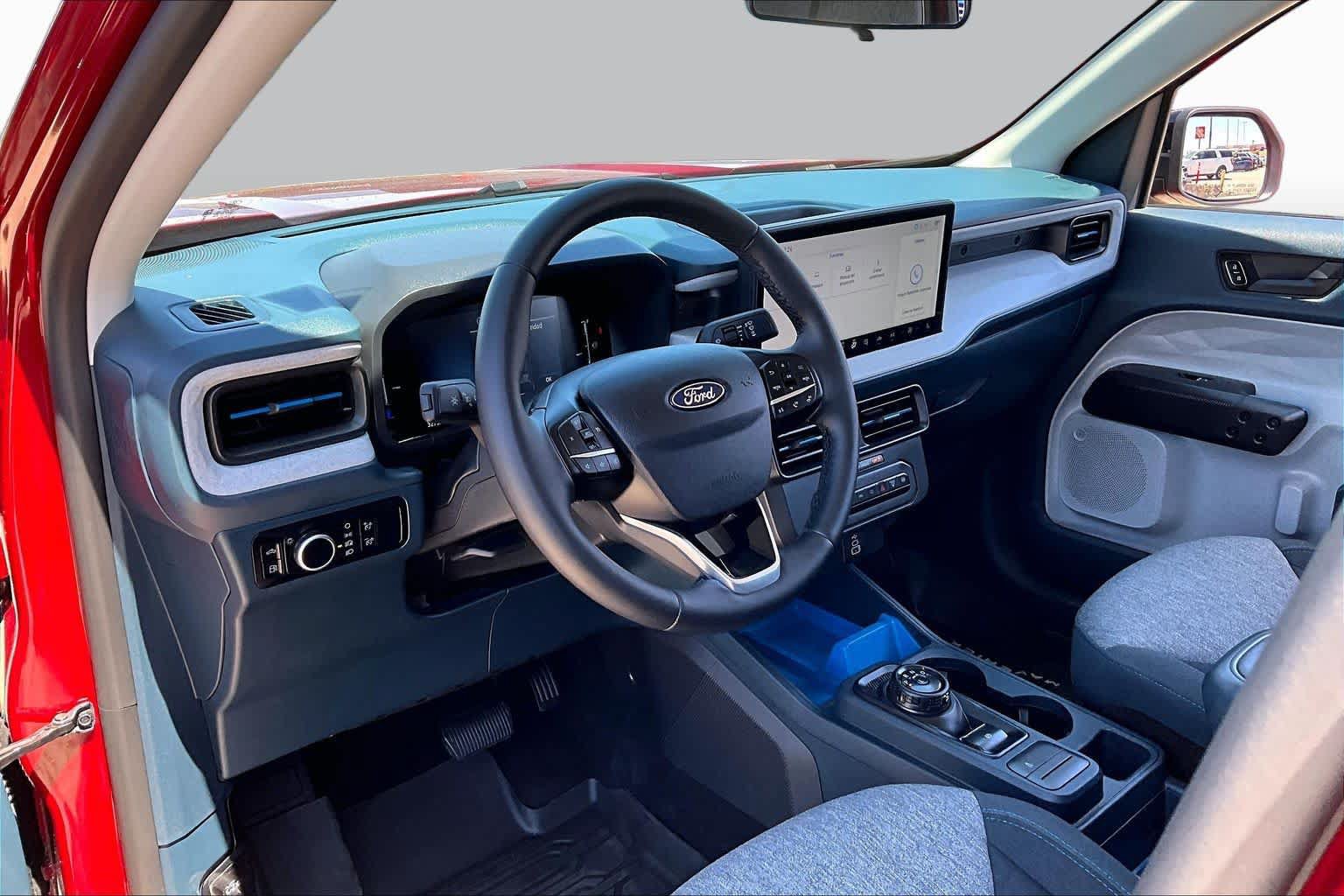 Used 2025 Ford Maverick XLT w/ XLT Luxury Package FWD image 15