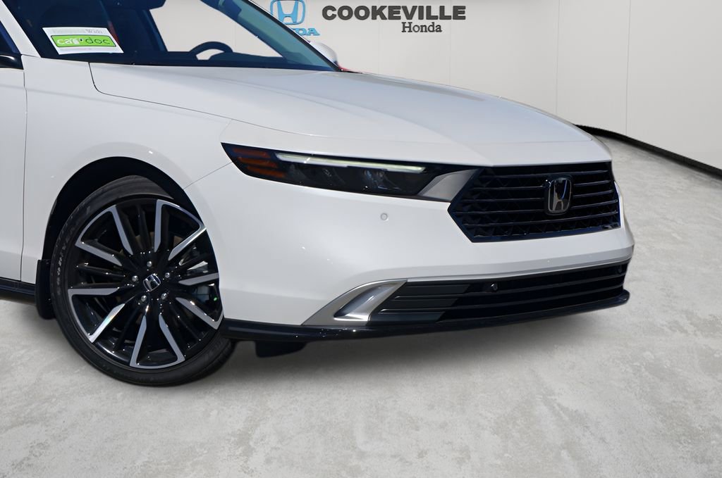 New 2026 Honda Accord Touring image 2
