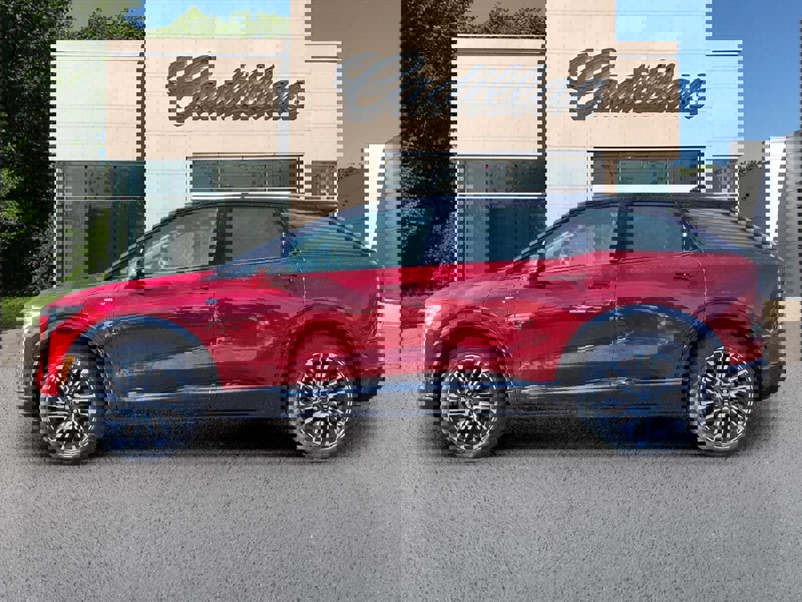 New 2026 Cadillac Optiq Sport 1 image 2