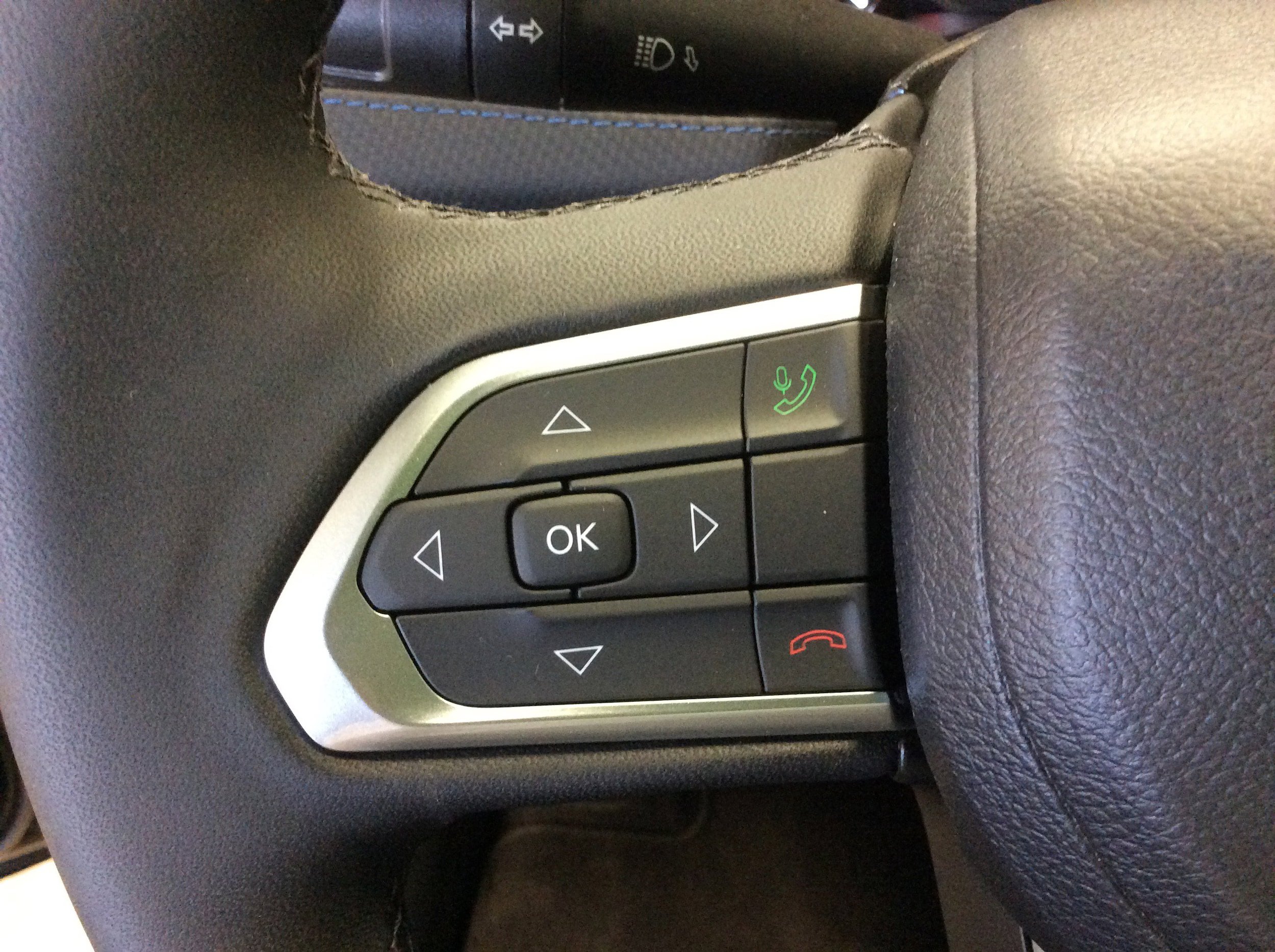 New 2026 Jeep Compass Latitude AWD/4WD image 18
