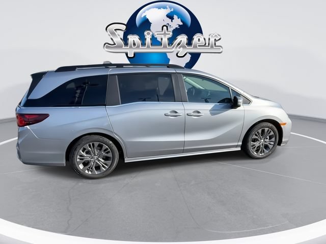 New 2026 Honda Odyssey Touring image 10