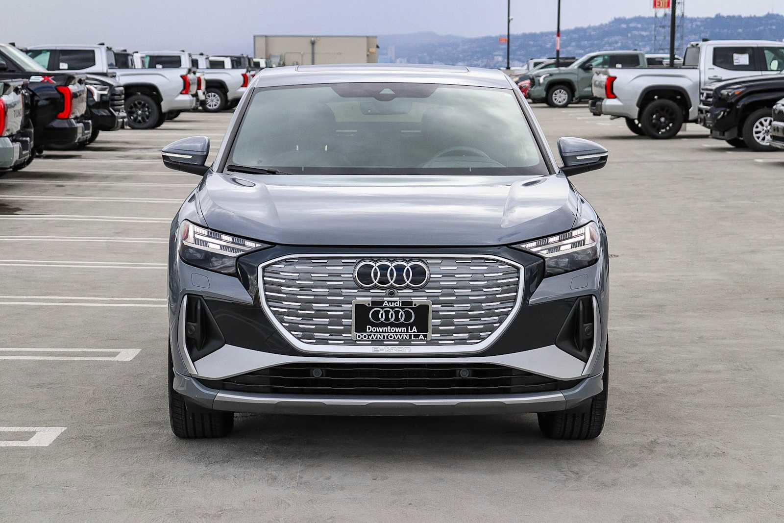 Used 2023 Audi Q4 e-tron Prestige image 2