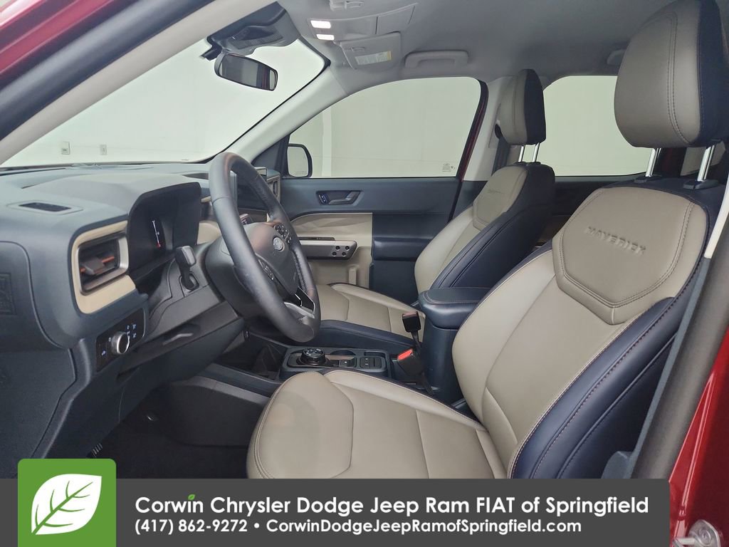 Used 2025 Ford Maverick Lariat image 18