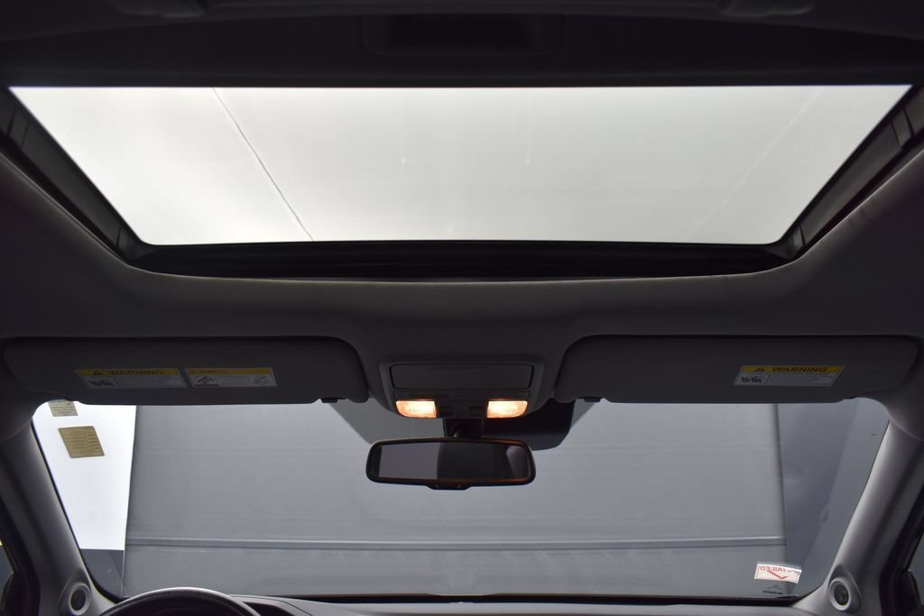 Used 2017 Honda Pilot Touring image 26