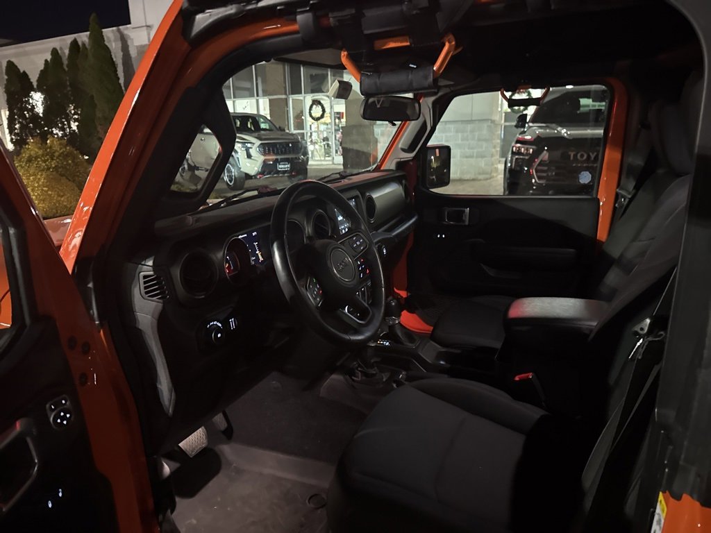 Used 2018 Jeep Wrangler Sport image 5