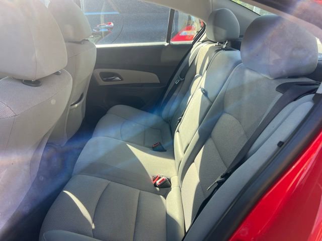 Used 2015 Chevrolet Cruze LT image 11
