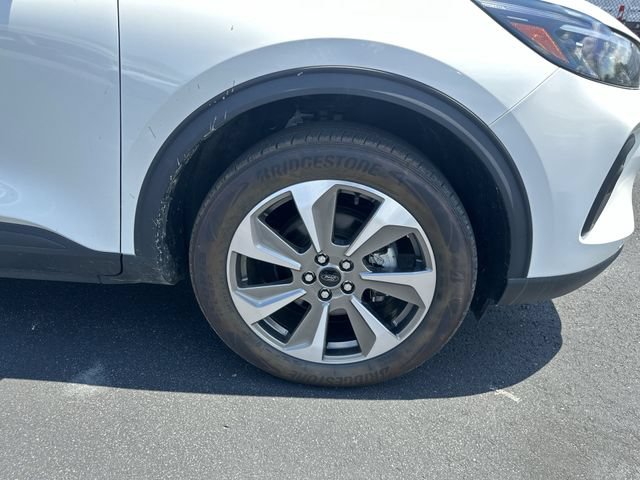 Used 2024 Ford Escape Platinum AWD/4WD image 20