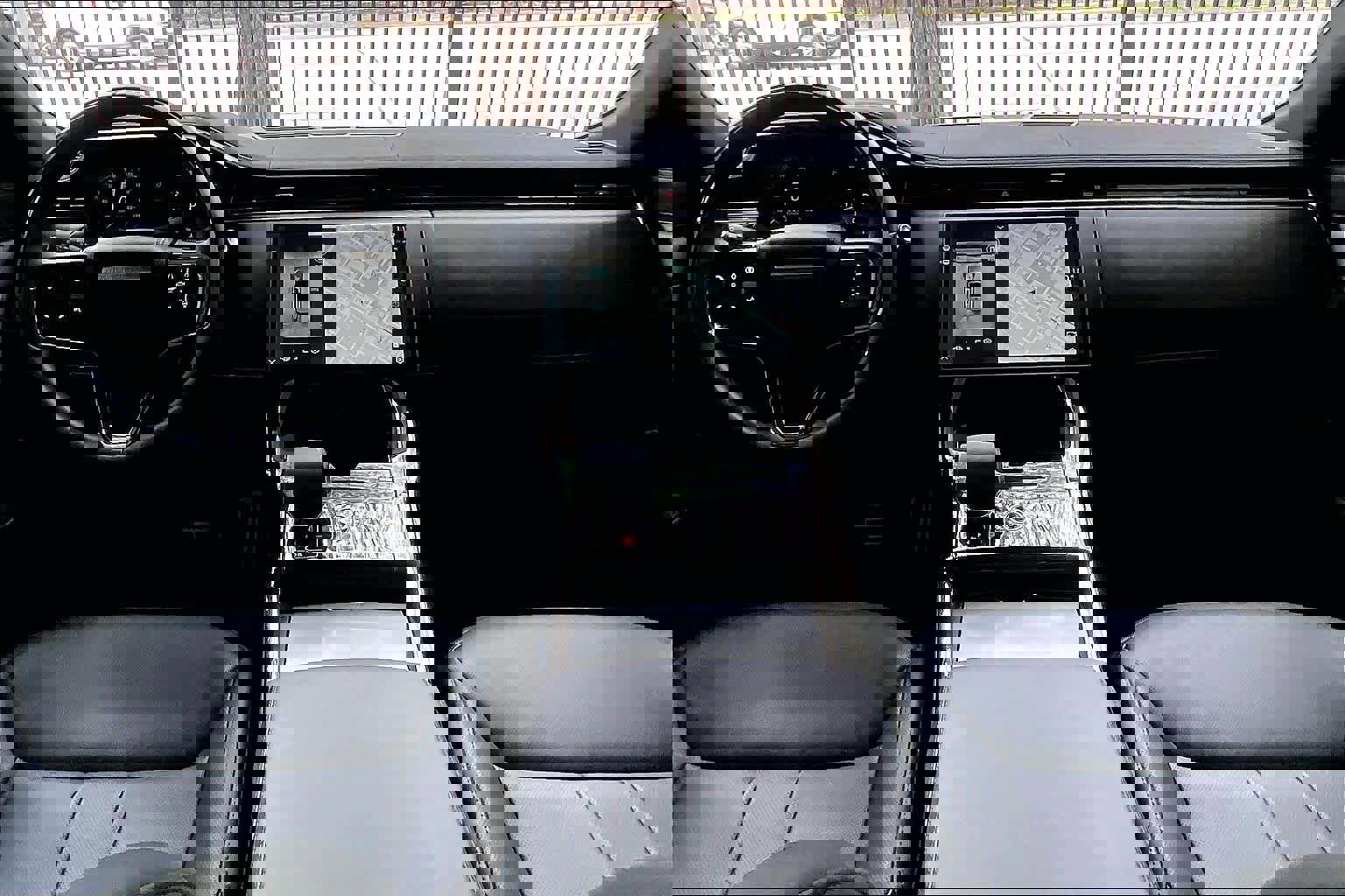 Used 2025 Land Rover Range Rover Sport Dynamic SE image 15