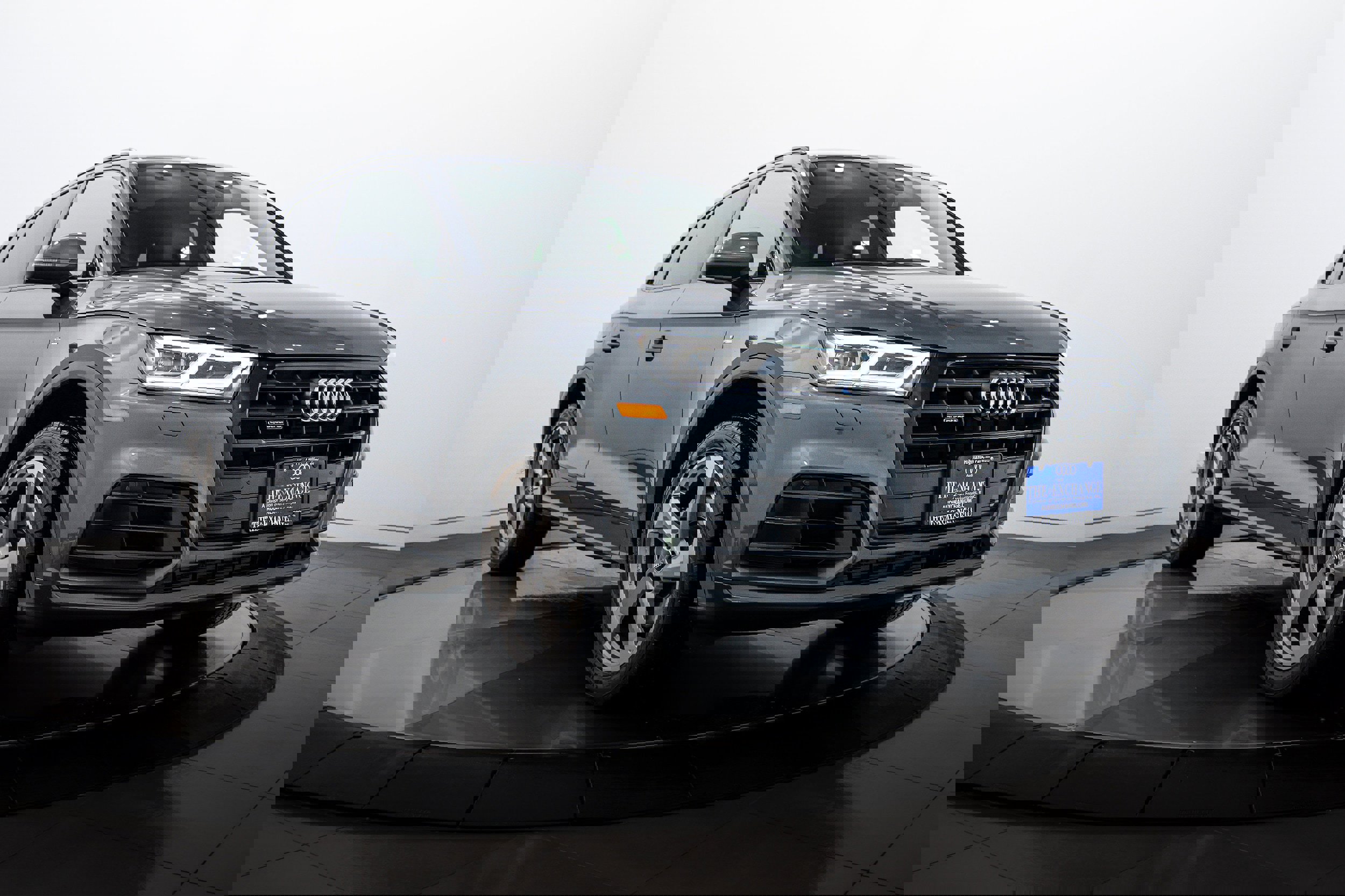 Used 2020 Audi Q5 2.0T Titanium Premium Plus w/ Premium Plus Package