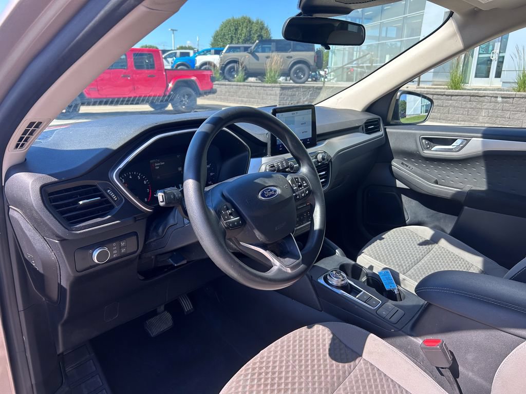 Used 2020 Ford Escape SE AWD/4WD image 9