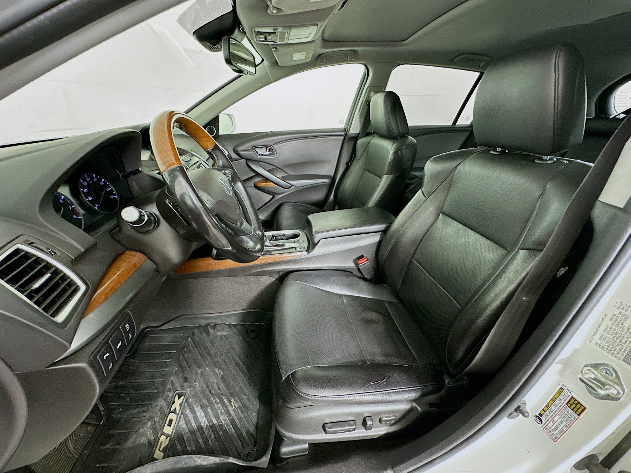 Used 2018 Acura RDX AWD w/ Advance Package image 13