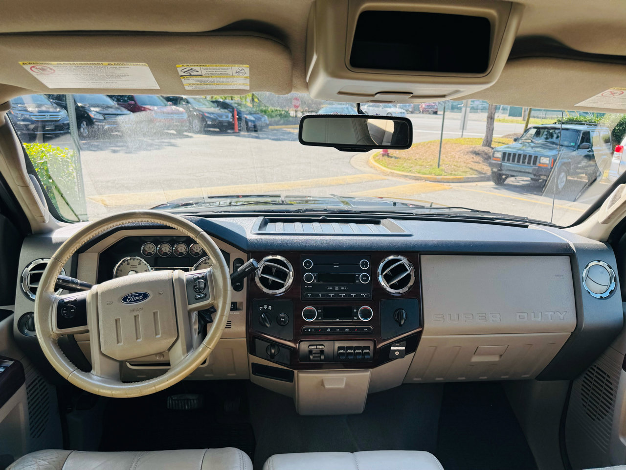 Used 2009 Ford F350 Lariat image 16