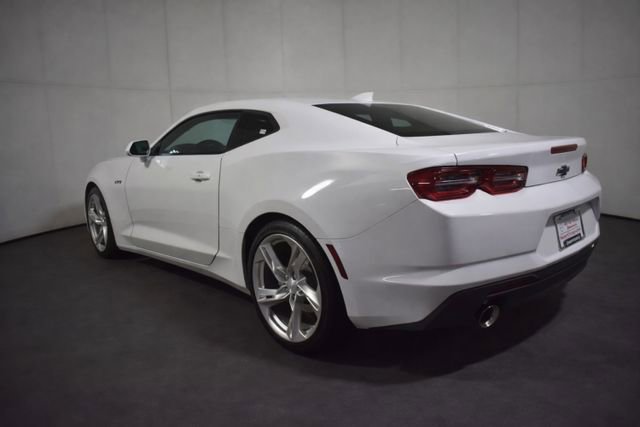 Used 2021 Chevrolet Camaro LT RWD image 6