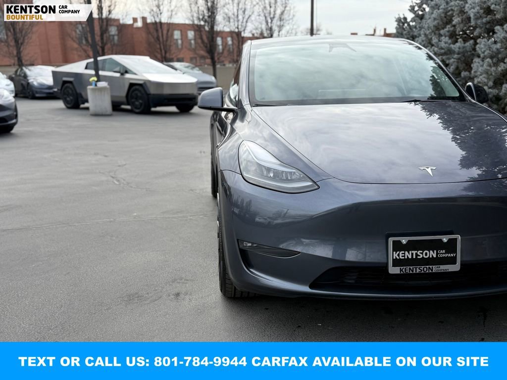 Used 2023 Tesla Model Y Long Range image 12