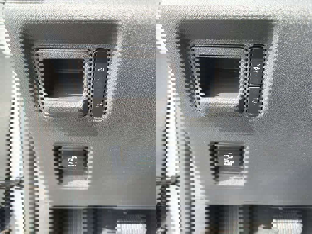 New 2026 Ford Expedition Active image 31