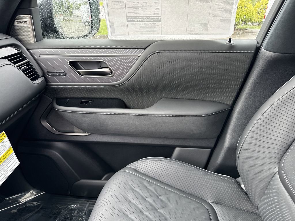 New 2025 INFINITI QX80 Autograph w/ Premium Cargo Package image 27