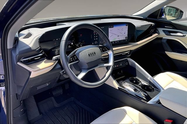 Used 2025 Audi Q5 Premium Plus w/ Premium Plus AWD/4WD image 17