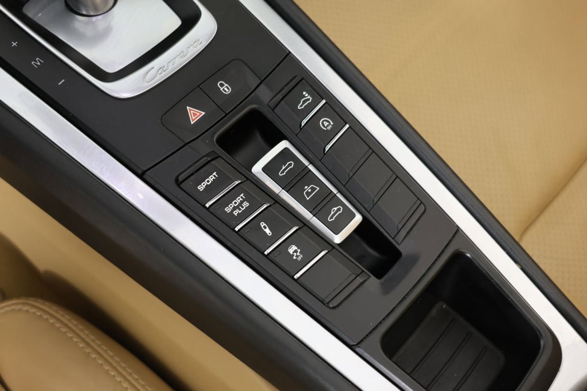 Used 2013 Porsche 911 Carrera S RWD image 23